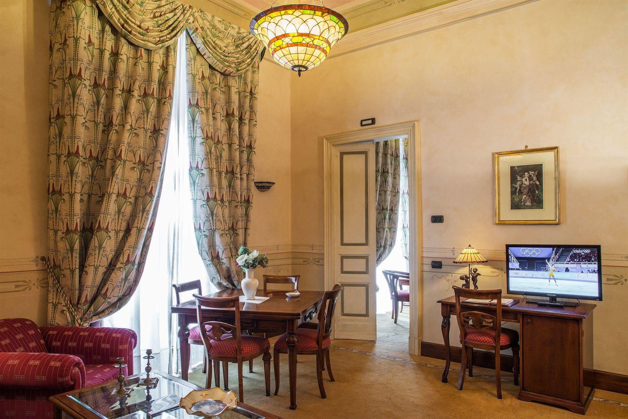 Liberty Hotel Catania-Fontanarossai nemzetközi repülőtér Kültér fotó